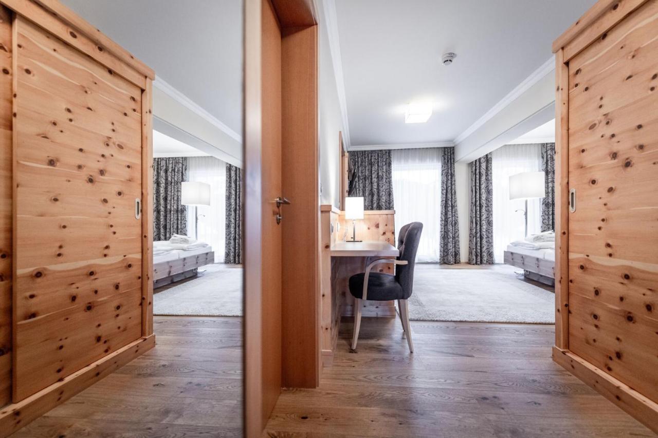 Kornock Hotel 4*